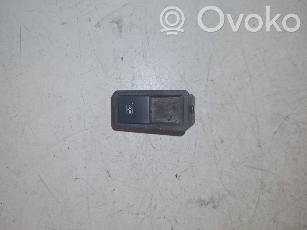 Opel Astra H Electric window control switch 