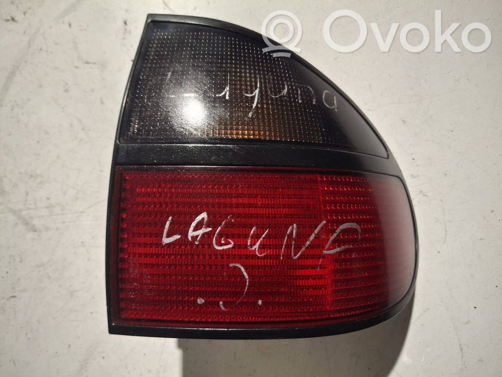 Renault Laguna I Galinis žibintas kėbule 