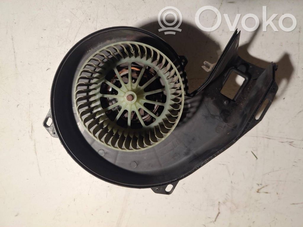 Opel Meriva A Lämmittimen puhallin 
