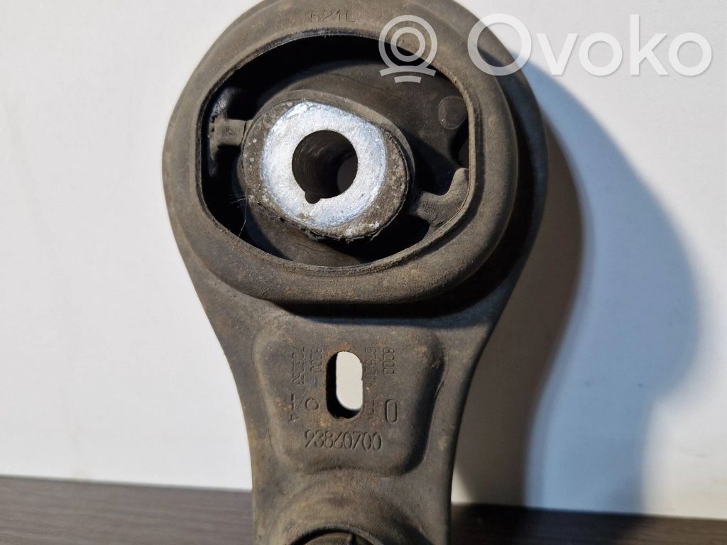 Renault Trafic III (X82) Engine mount bracket 