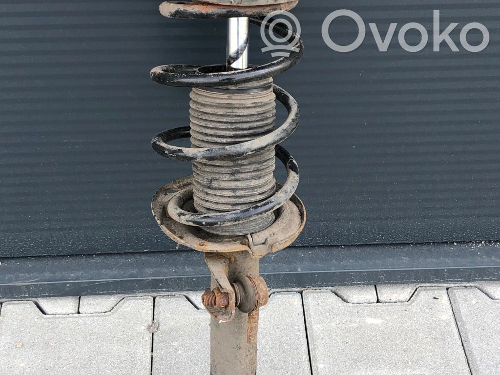 Amortyzator przedni   5Q0413023GK