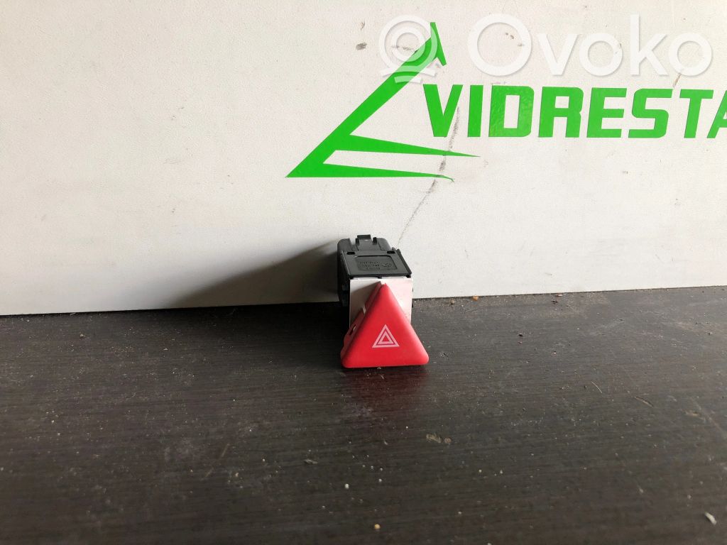 Volkswagen Scirocco Hazard light switch 
