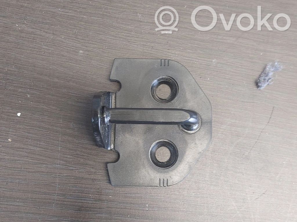 Volvo XC70 Rear door lock loop/hook striker 