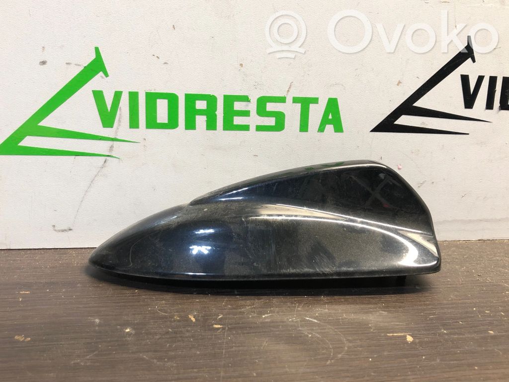Volvo XC60 GPS-pystyantenni 