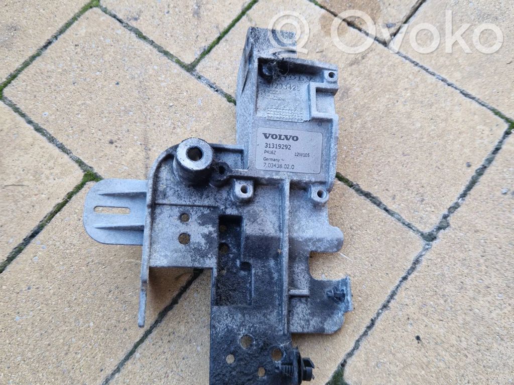 Volvo XC60 Other engine bay part 