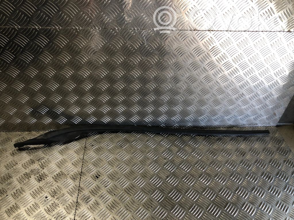 Volvo XC60 Windshield trim 