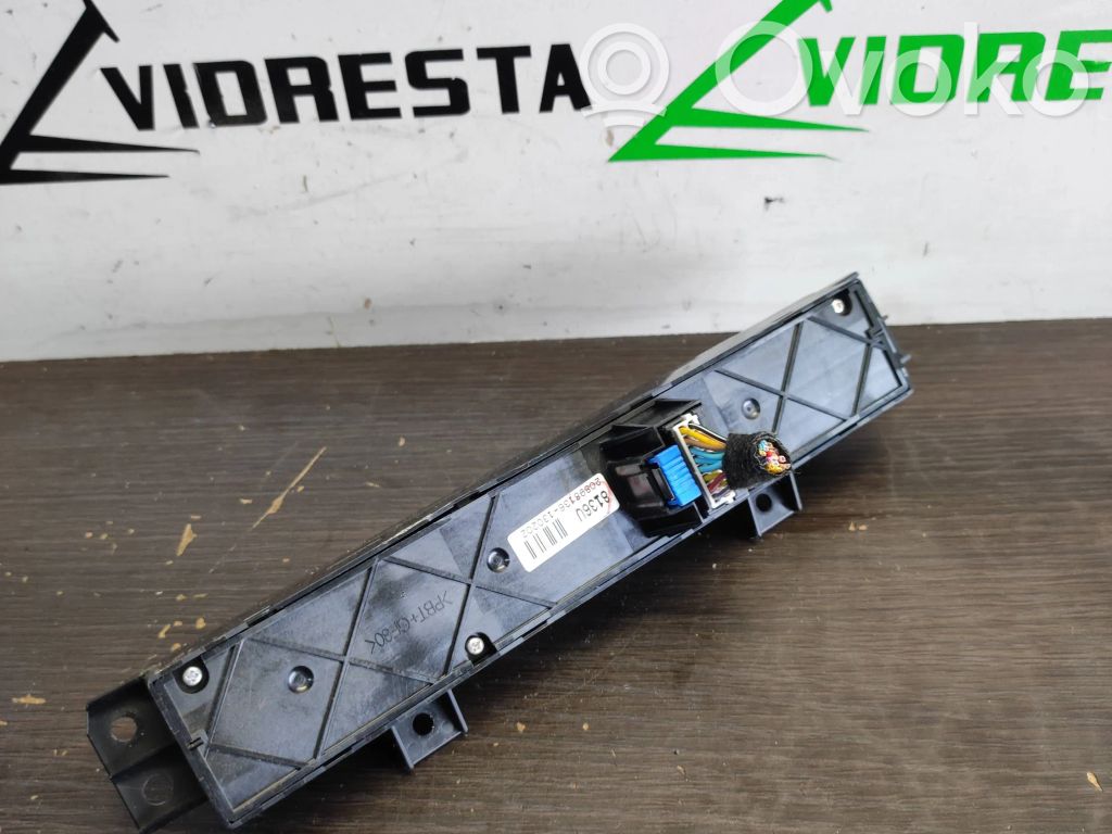 Opel Antara Hazard light switch 