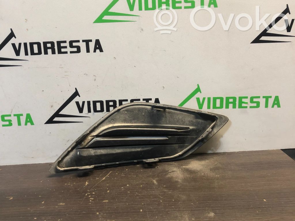 Volvo S60 Kratka dolna zderzaka przedniego 