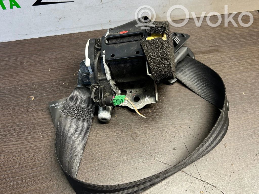 Volvo S60 Cinturón trasero 
