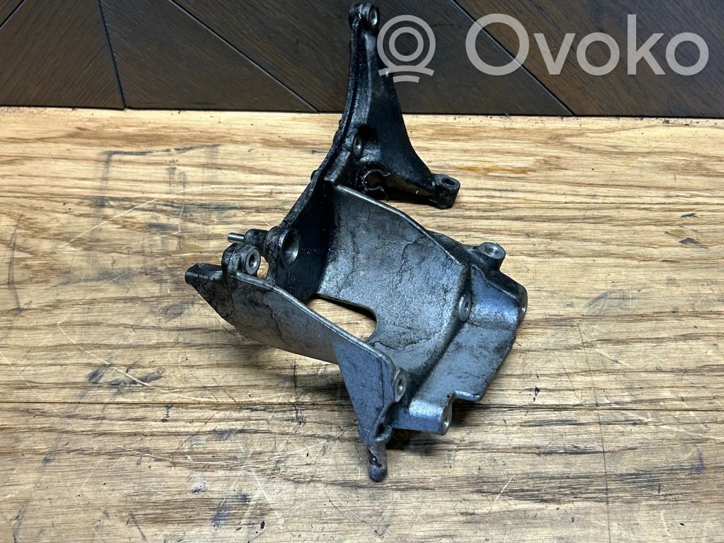 Citroen C4 II Picasso Fuel filter bracket/mount holder 