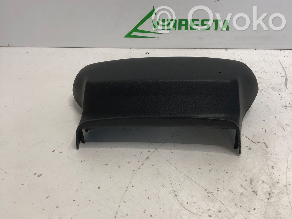 Nissan Note (E11) Vairo ašies apdaila 
