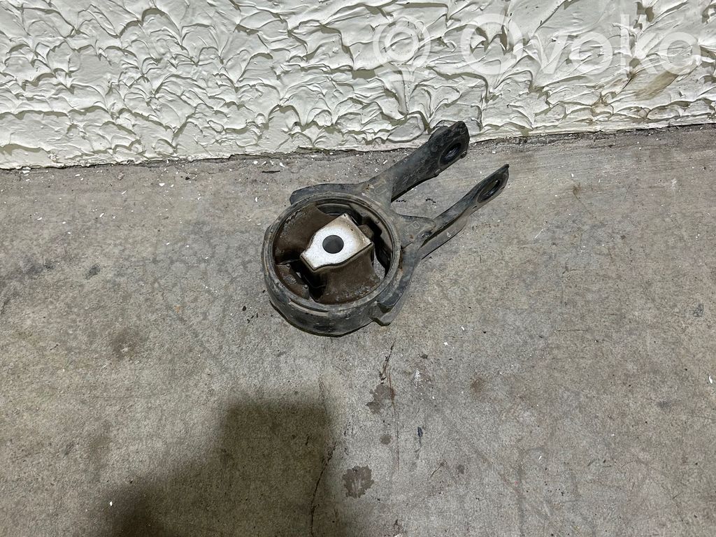 Mazda 2 Engine mount bracket 