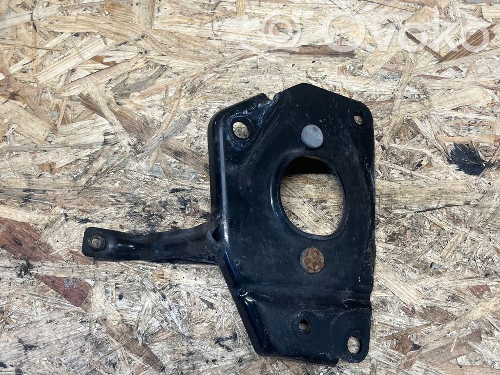 Citroen Berlingo Gearbox mounting bracket 