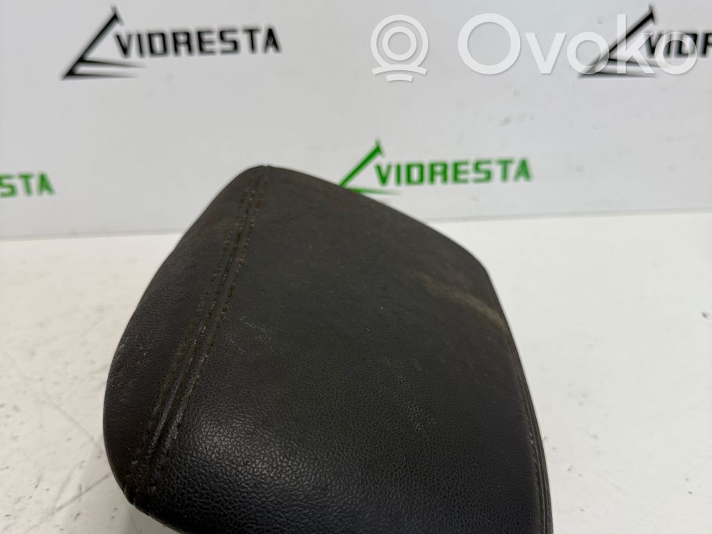 Ford Focus Armrest 