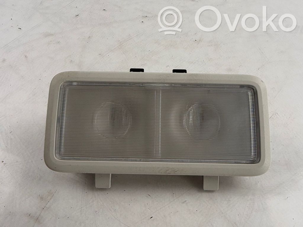 Ford Focus Luz del asiento trasero 