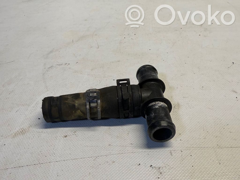 Ford Focus Engine coolant pipe/hose 