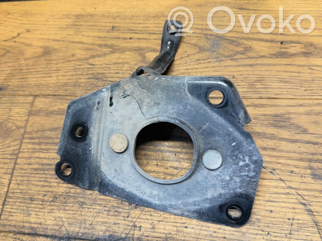 Citroen Berlingo Engine mount bracket 