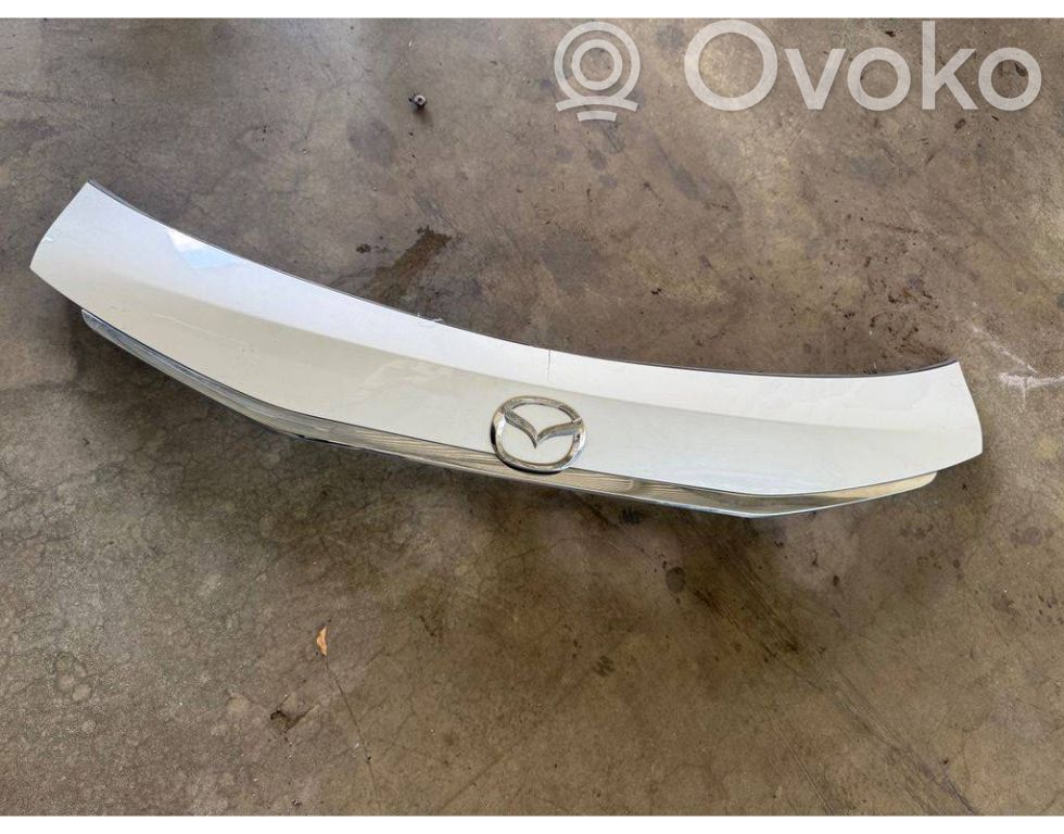 Mazda 6 Tailgate trim 
