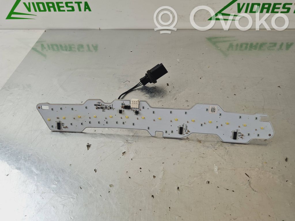 Peugeot 208 II Headlight part 
