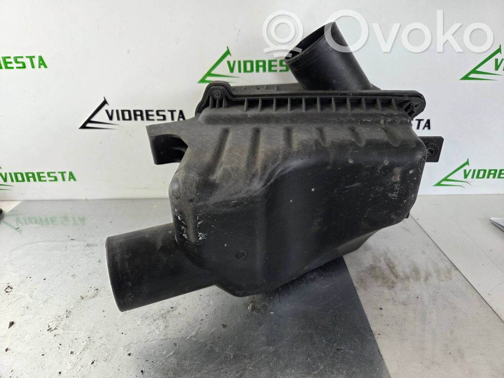 Opel Antara Air filter box 