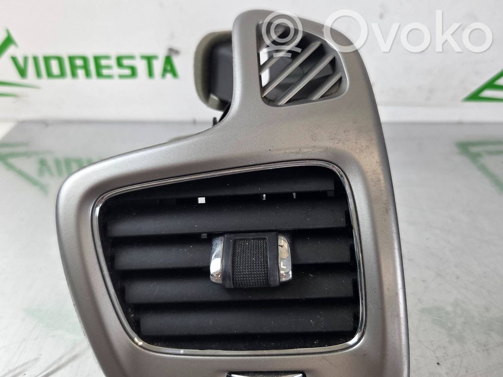 Jeep Compass Boczna kratka nawiewu deski rozdzielczej 