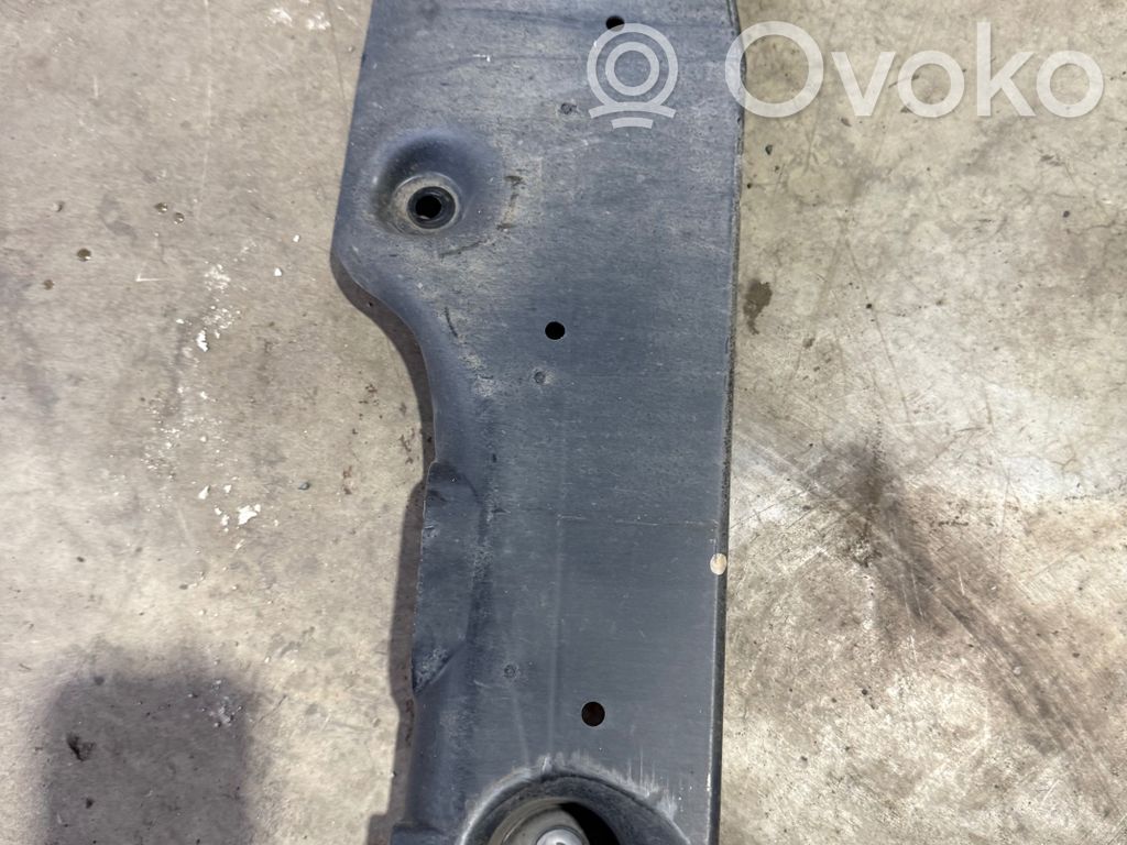 Opel Combo E Muu ulkopuolen osa 