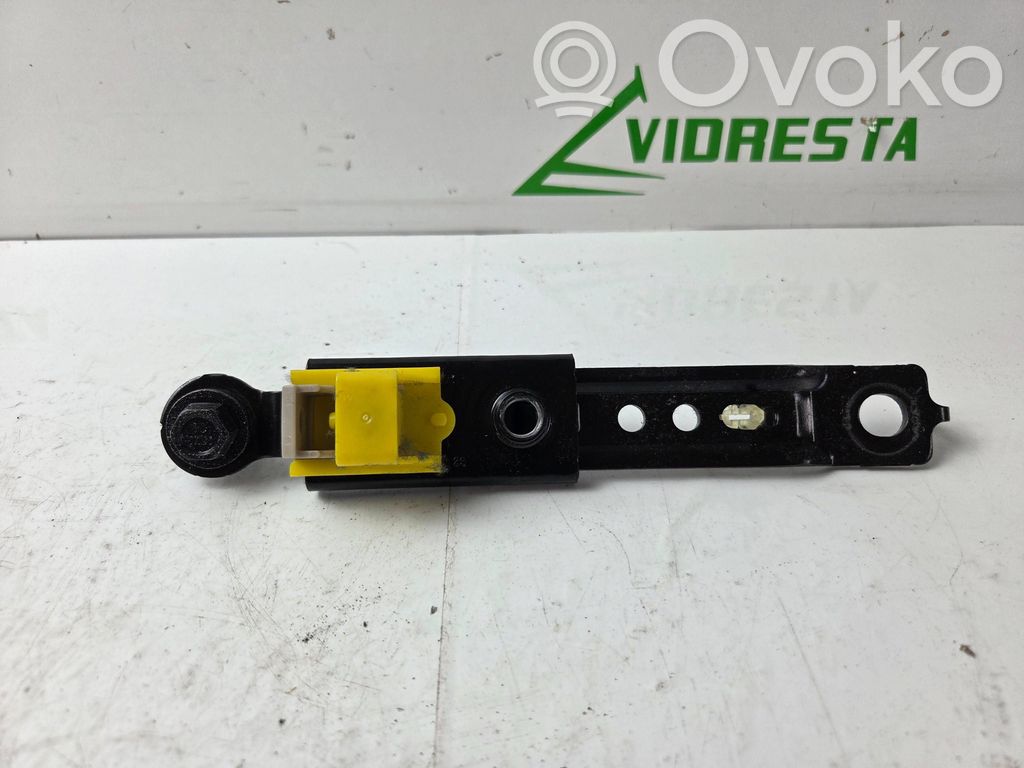 Hyundai Ioniq Seat belt adjustment rail 