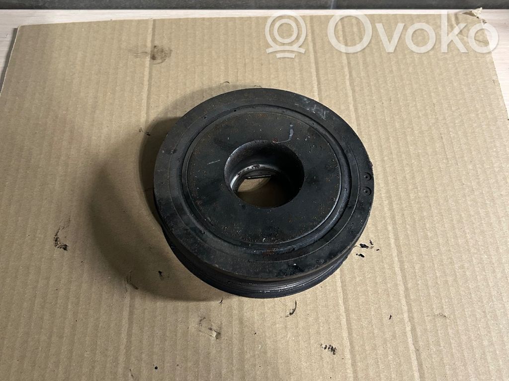 Opel Vivaro Skriemulys alkūninio veleno 