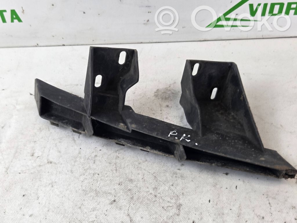 Audi Q7 4L Front bumper mounting bracket 