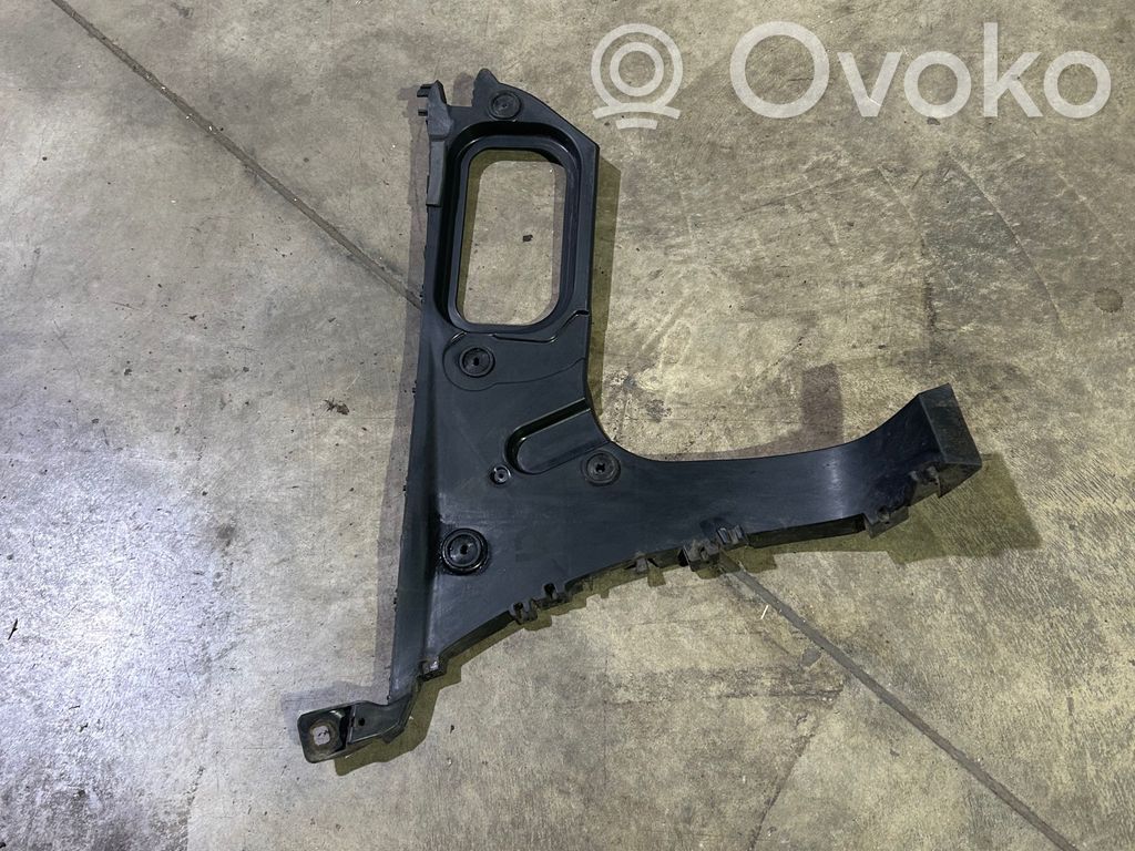 Audi Q7 4L Rear bumper mounting bracket 