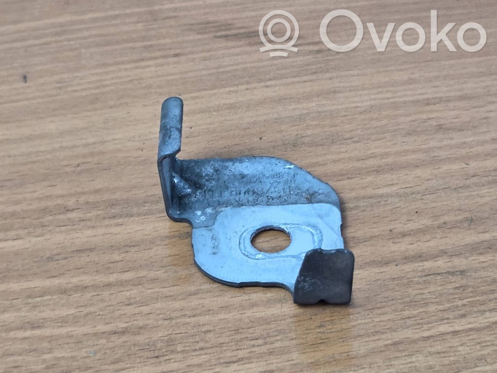 Volvo XC60 Radiator support slam panel bracket 