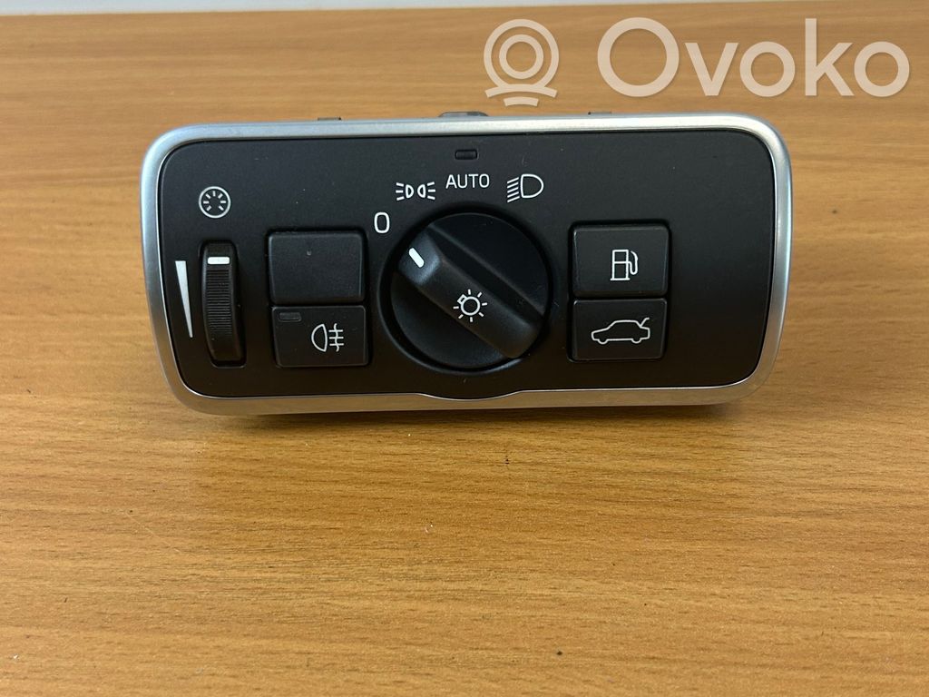 Volvo XC60 Light switch 