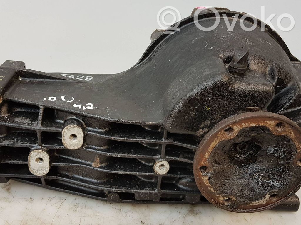 Audi A8 S8 D2 4D Galinis reduktorius 