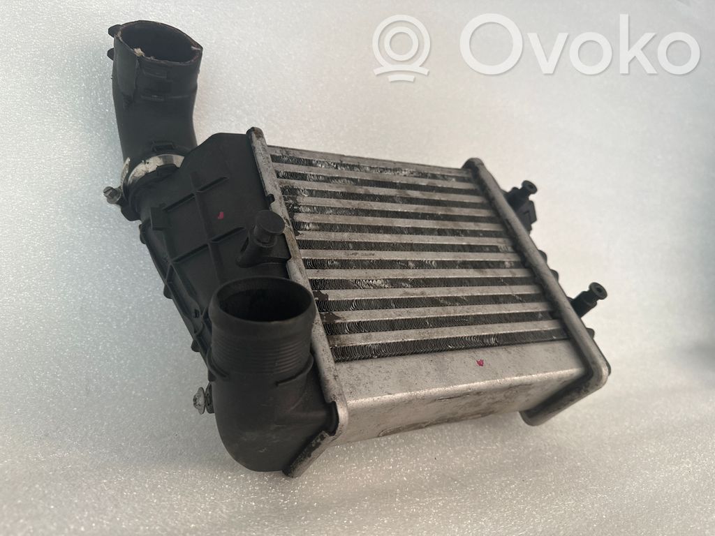 Audi A4 S4 B5 8D Radiador intercooler 