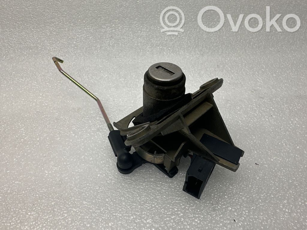 Audi A4 S4 B5 8D Loading door lock 