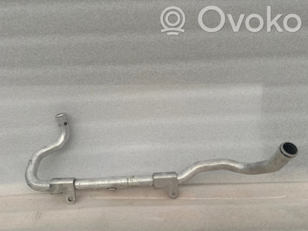 Audi A8 S8 D3 4E Engine coolant pipe/hose 