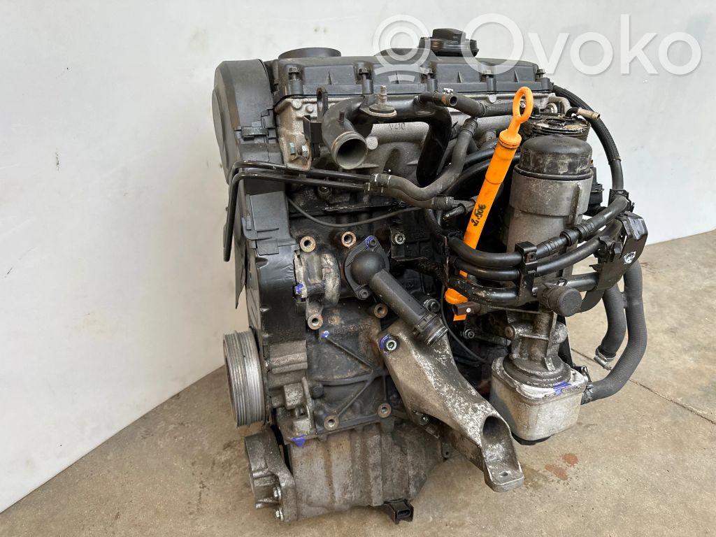 Audi A4 S4 B5 8D Engine 