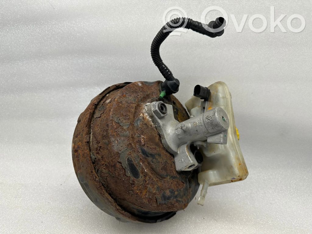 Audi A4 S4 B6 8E 8H Wspomaganie hamulca 