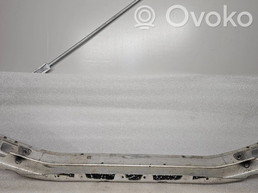 Audi A8 S8 D2 4D Balkis priekinio bamperio 
