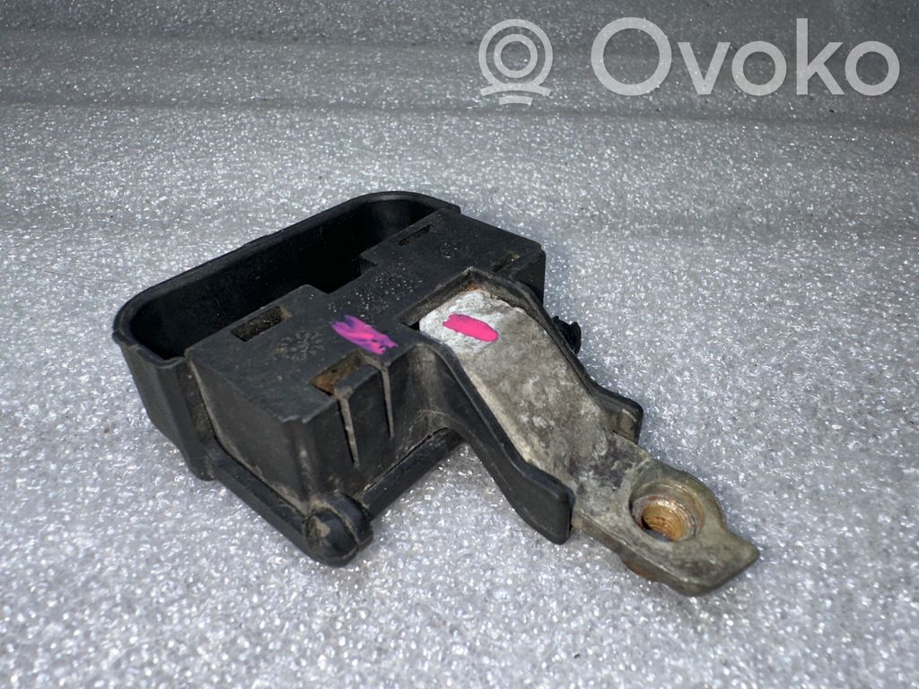 Audi A4 S4 B6 8E 8H Plus / Klema / Przewód akumulatora 