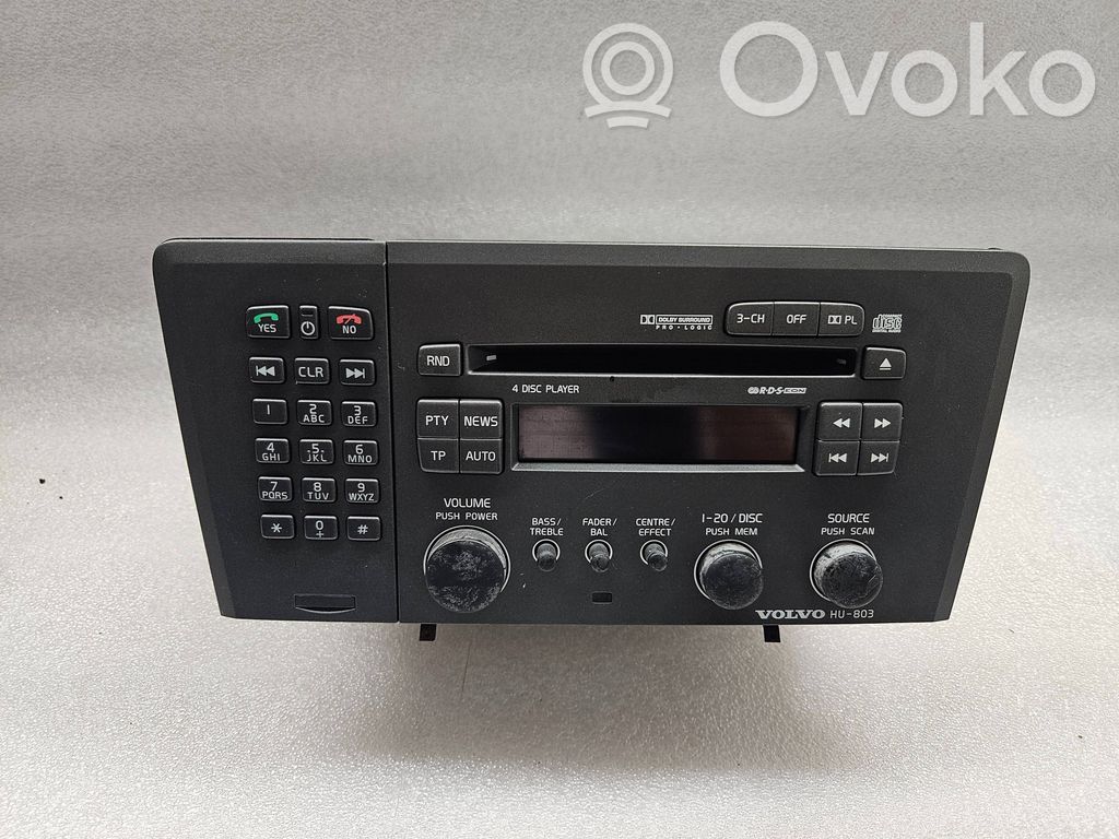 Volvo XC70 Radio/CD/DVD/GPS head unit 