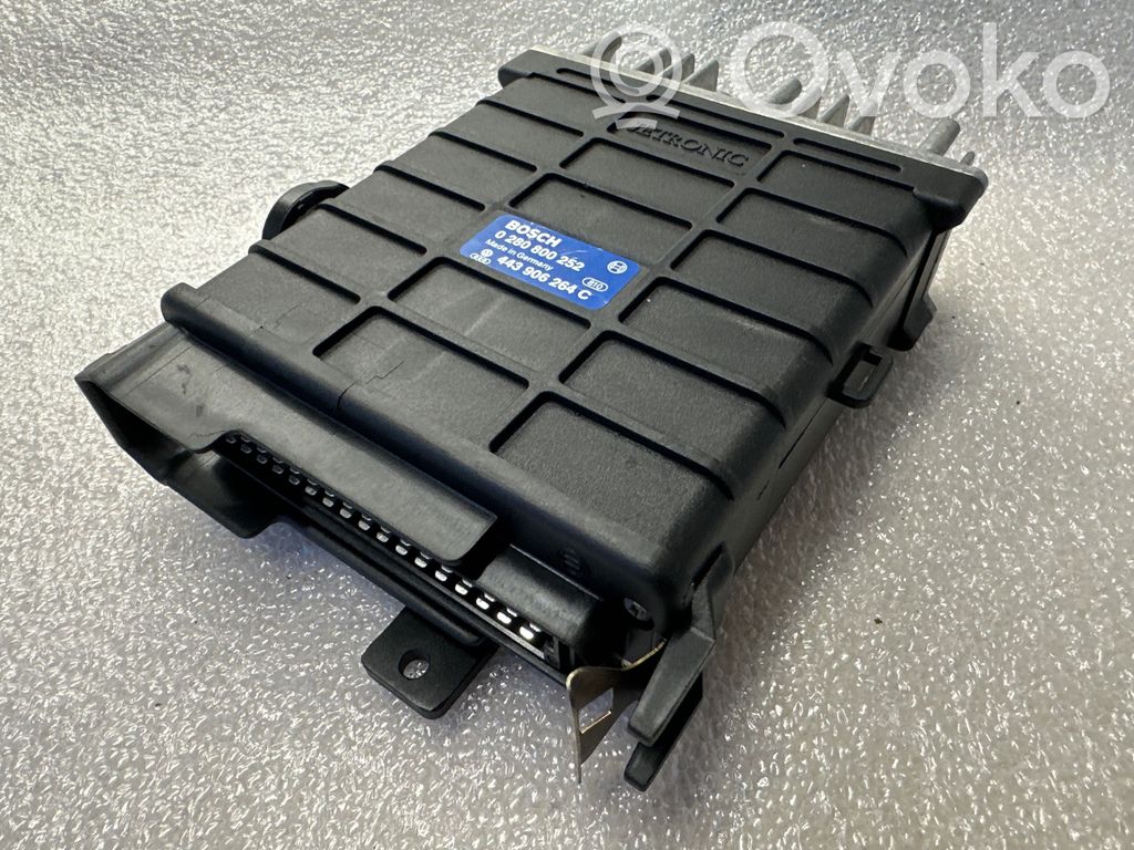 Engine control unit/module   443906264C,0280800252