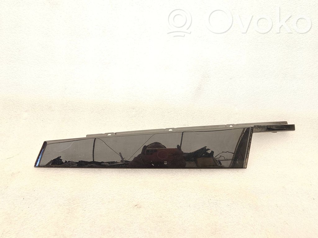 Listwa / Uszczelka szyby drzwi przednich   4G0837902A