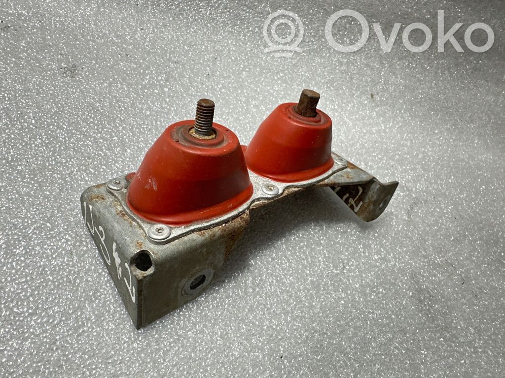Audi A8 S8 D3 4E Muffler mount bracket/holder 