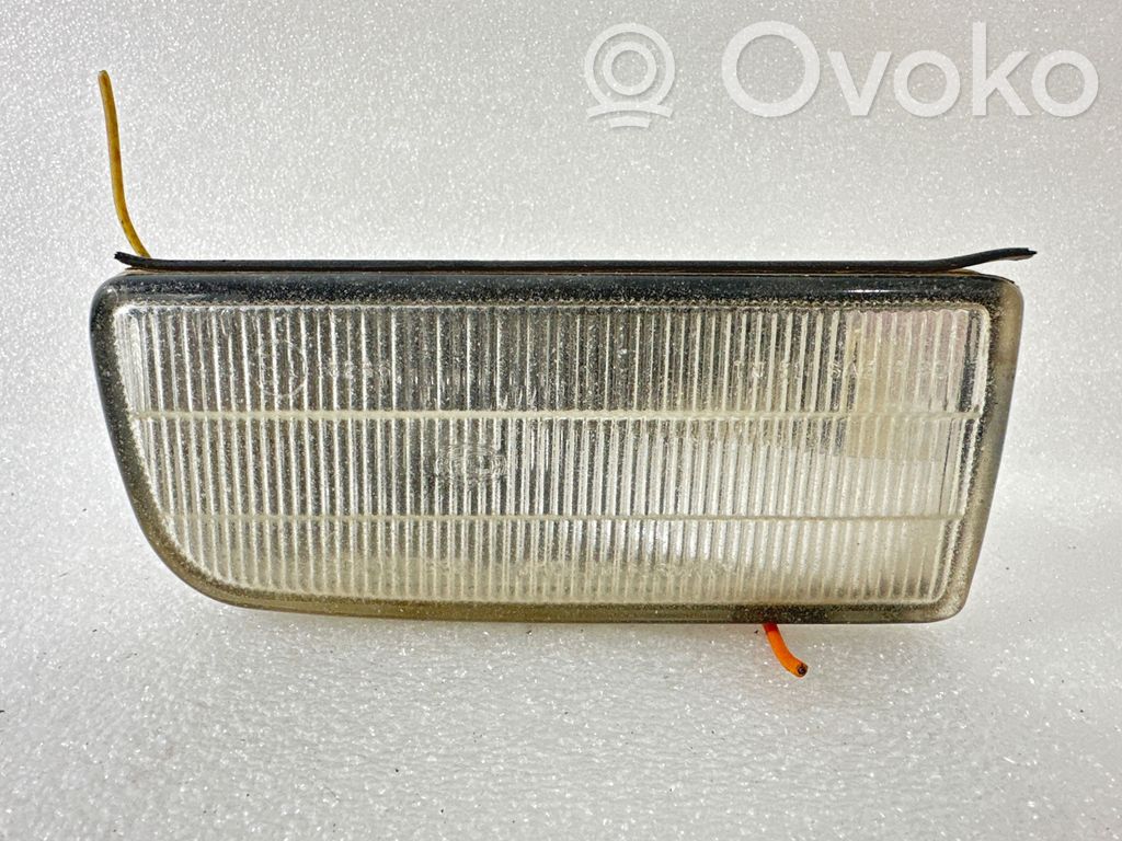 BMW 3 E36 Etusumuvalo 