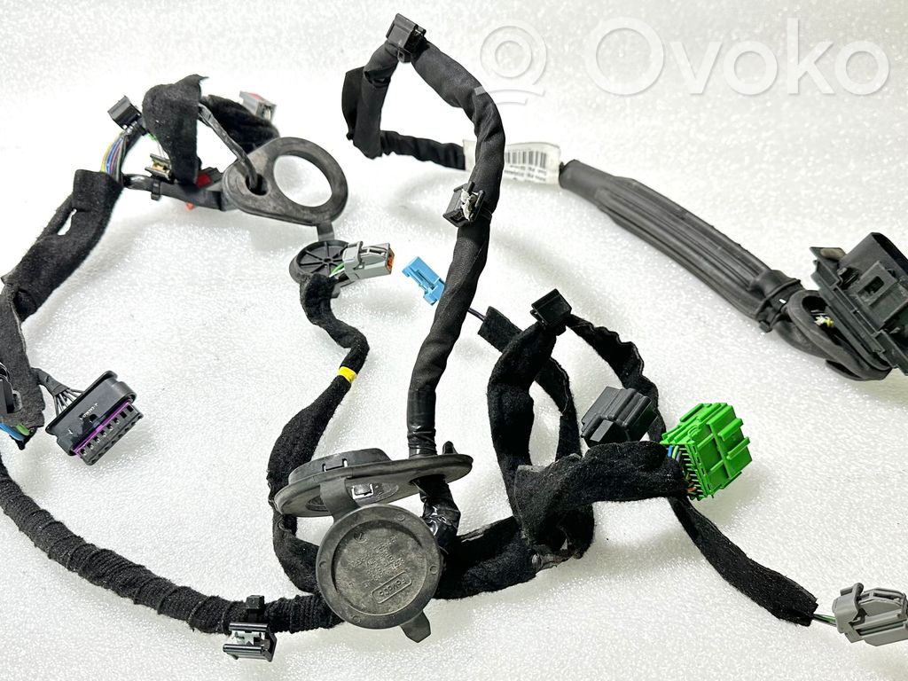 Volvo V70 Front door wiring loom 