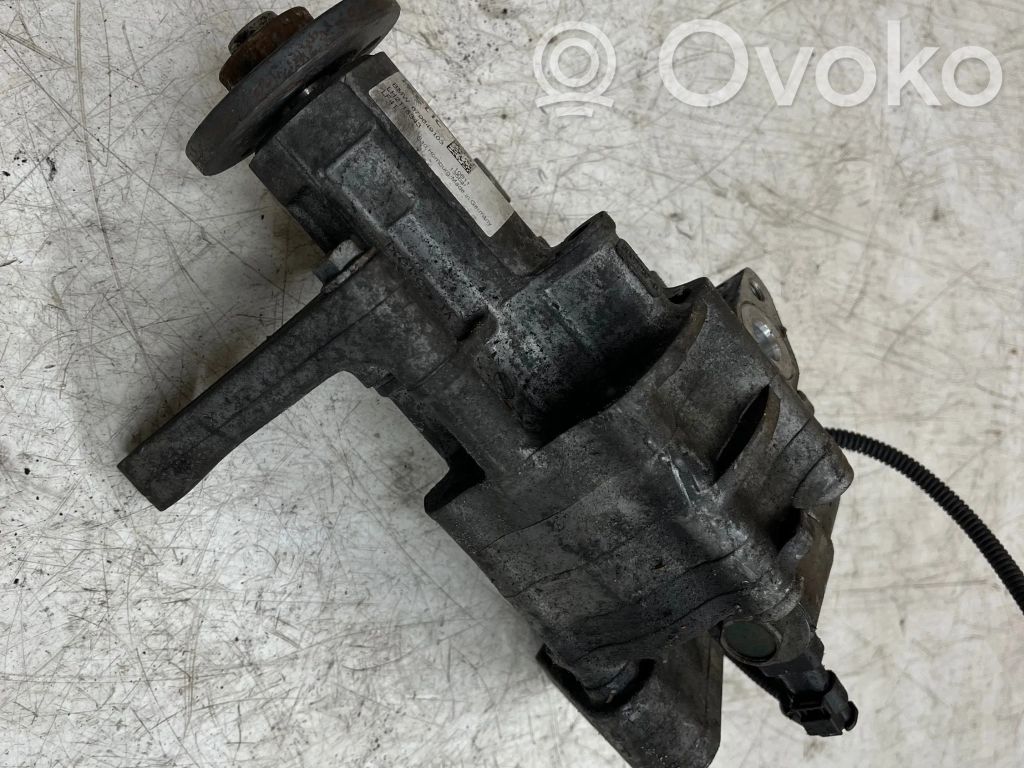 BMW 5 GT F07 Power steering pump 
