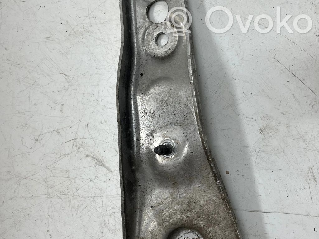 BMW X5 G05 Kita galinės važiuoklės detalė 