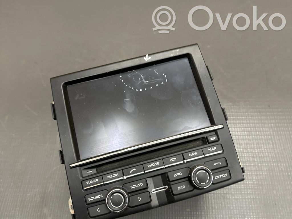 Porsche Cayenne (92A) Panel / Radioodtwarzacz CD/DVD/GPS 
