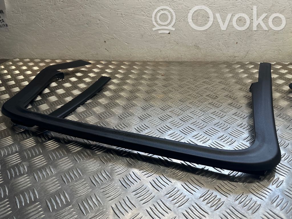 BMW 3 G20 G21 Listwa / Uszczelka szyby drzwi tylnych 